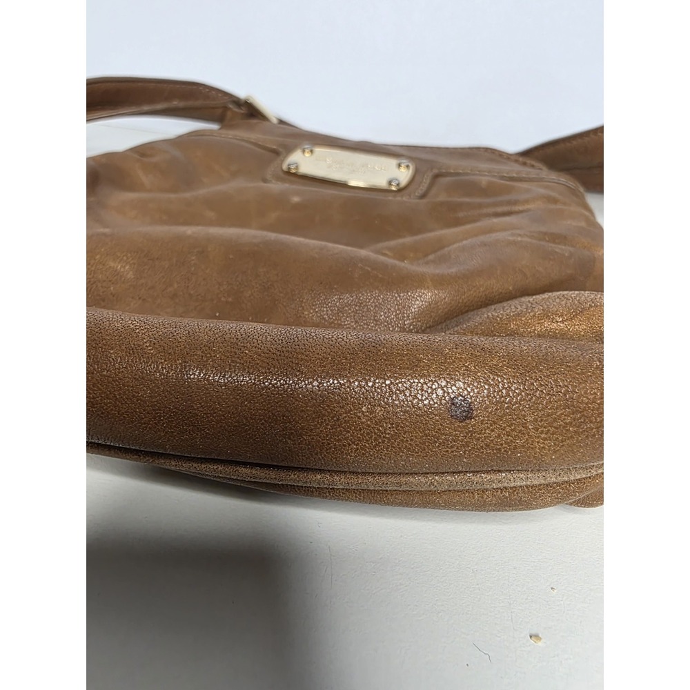 Michael Kors Brown Leather Pleated Crossbody Bag Gold Logo Messenger - Picture 14 of 14